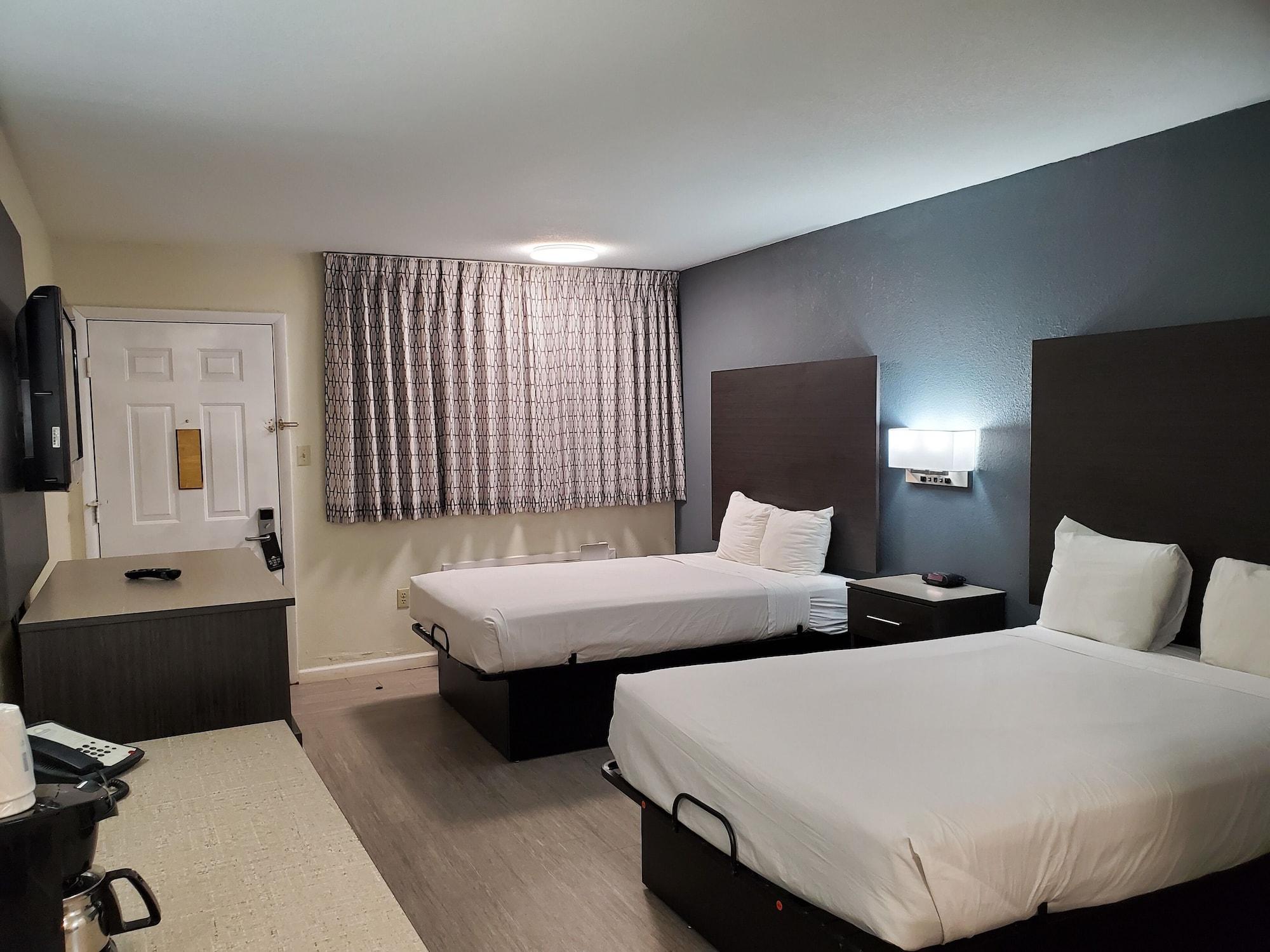 Days Inn By Wyndham Lawton Exteriér fotografie