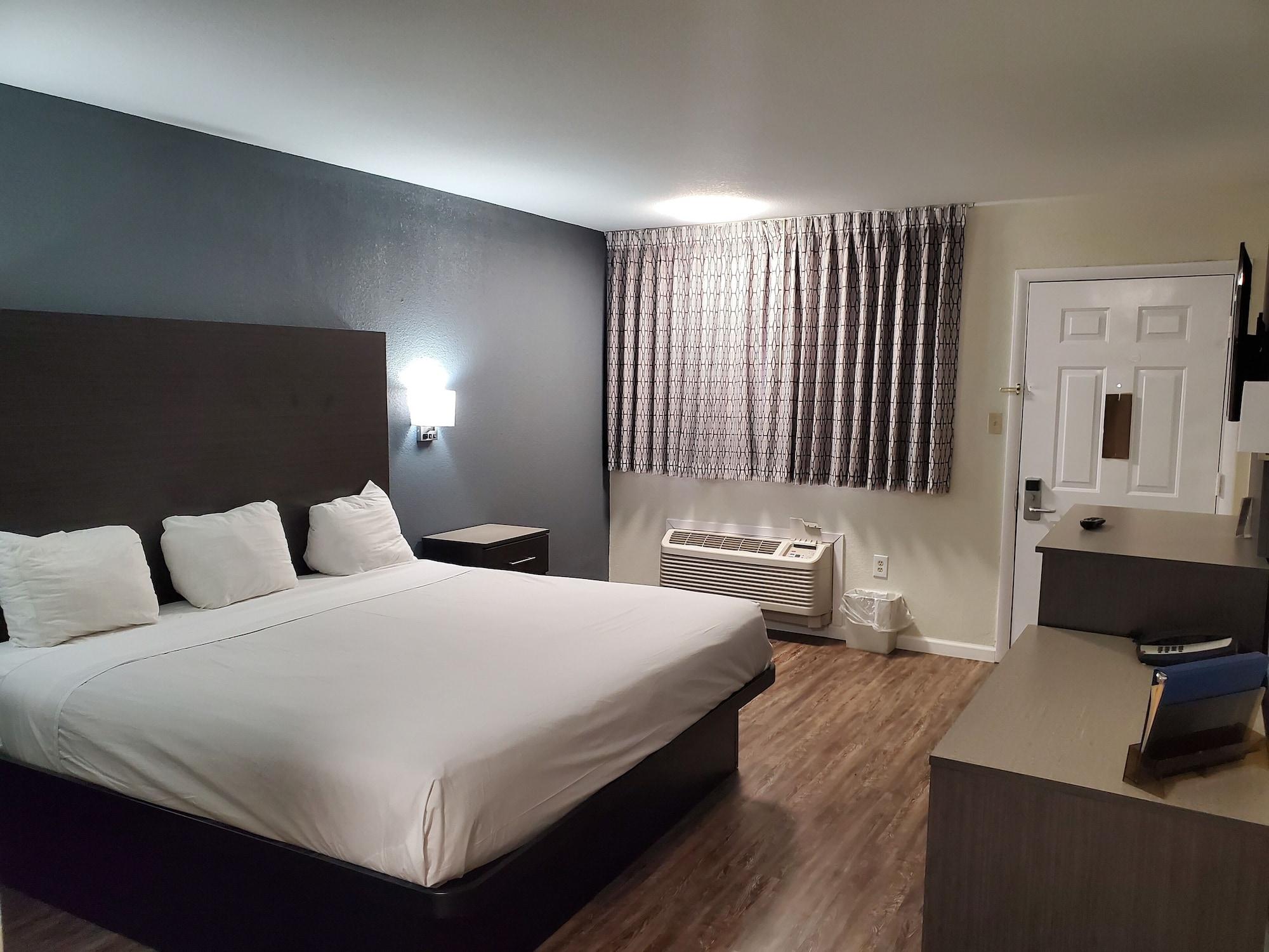 Days Inn By Wyndham Lawton Exteriér fotografie