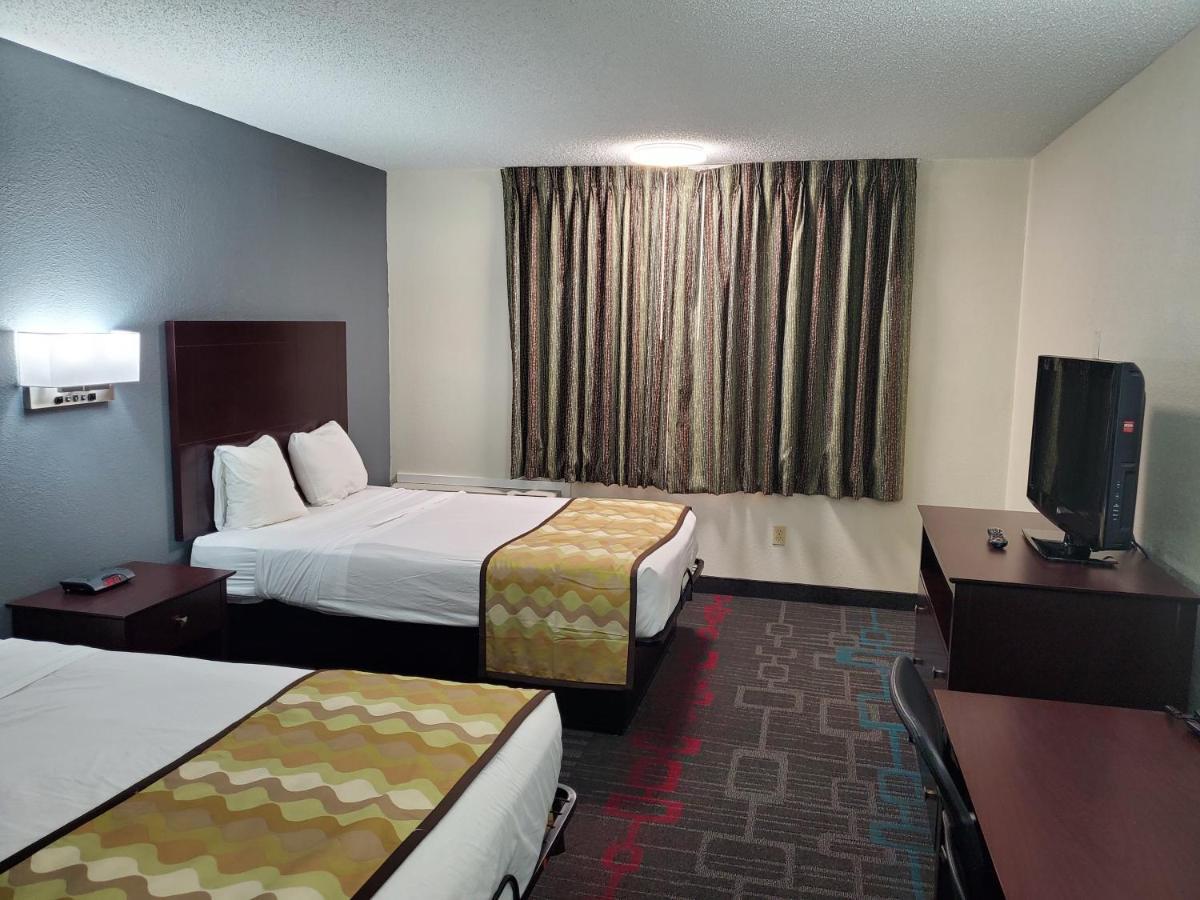 Days Inn By Wyndham Lawton Exteriér fotografie